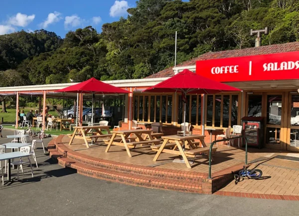 quality cafe umbrella in red